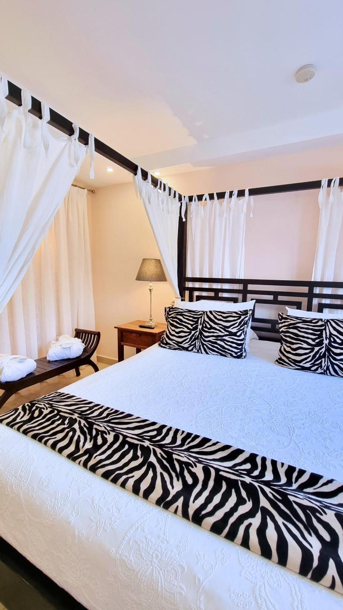 Evita Beach Suites Exclusivas Caleta de Sebo Exterior foto
